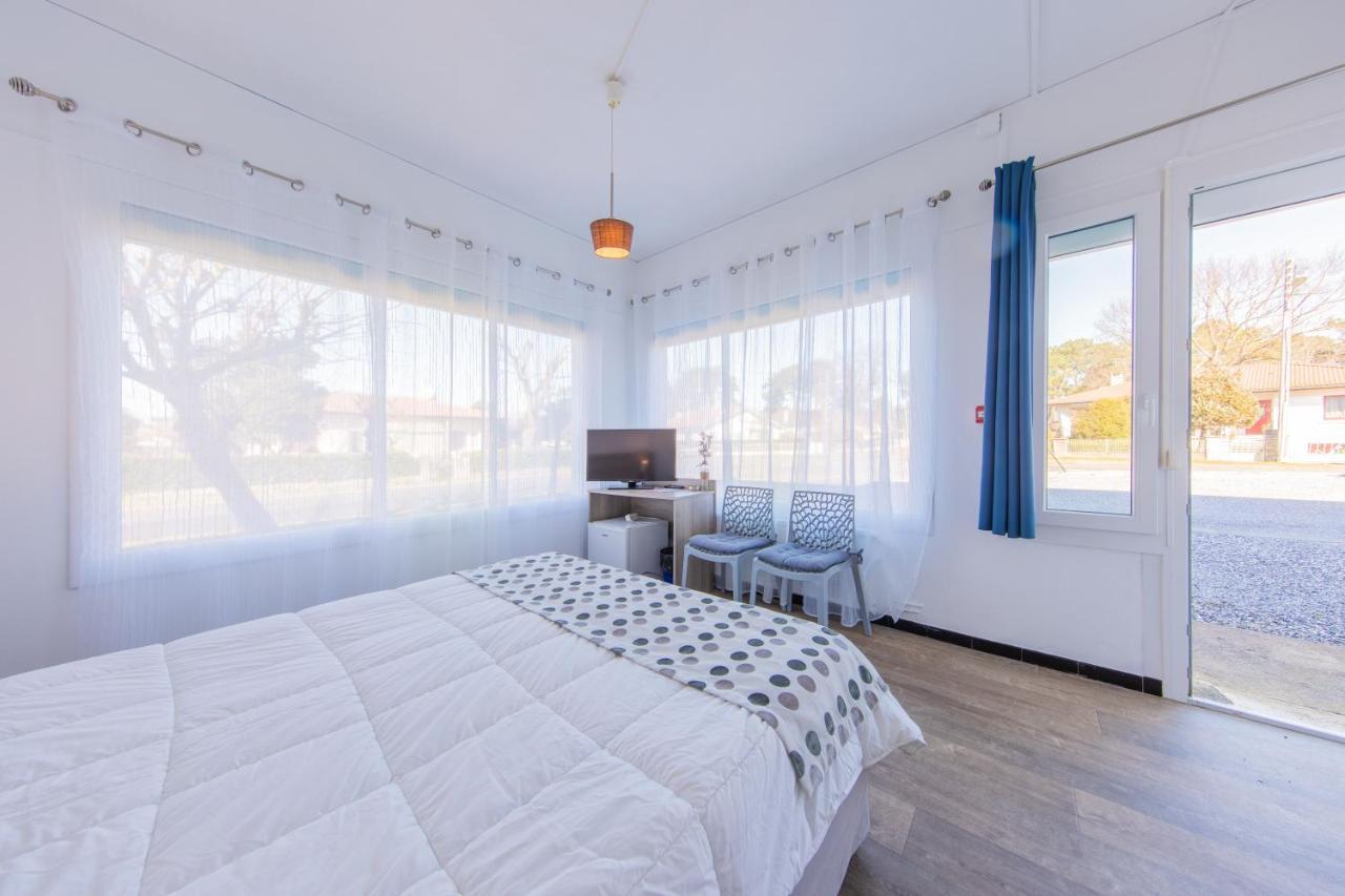 Hotel Land'Azur Mimizan-Plage Bagian luar foto