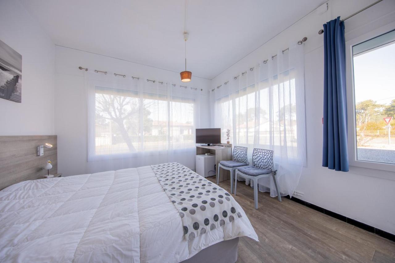 Hotel Land'Azur Mimizan-Plage Bagian luar foto
